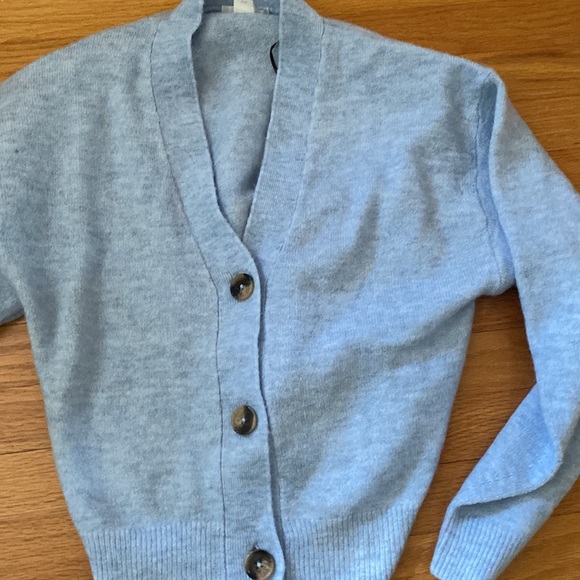 H&M Blue Cardigan Sweater - Picture 4 of 7